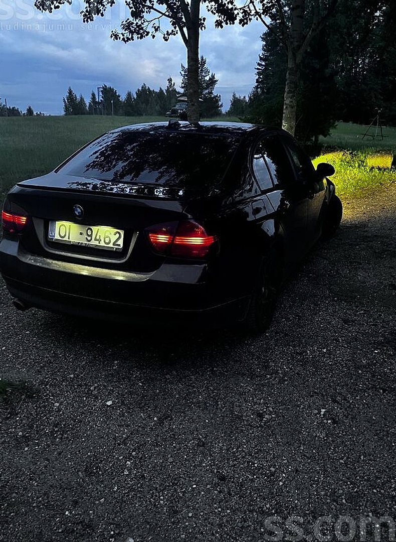 BMW 320 — foto 5