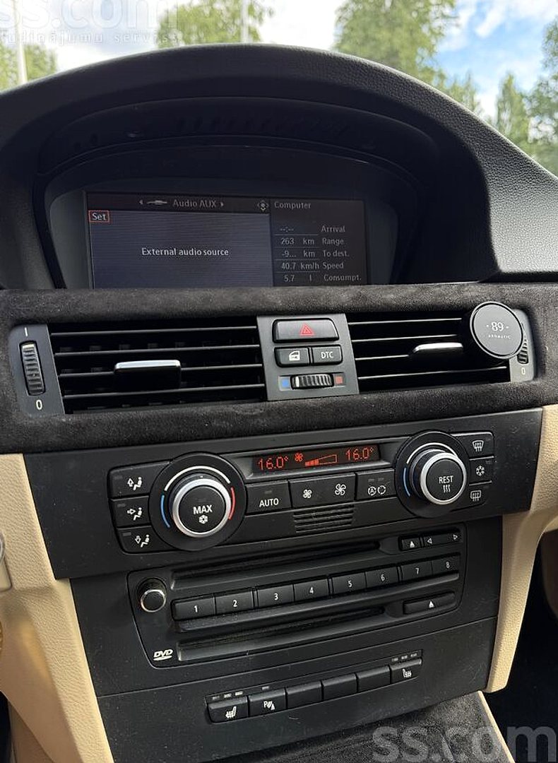 BMW 320 — foto 6