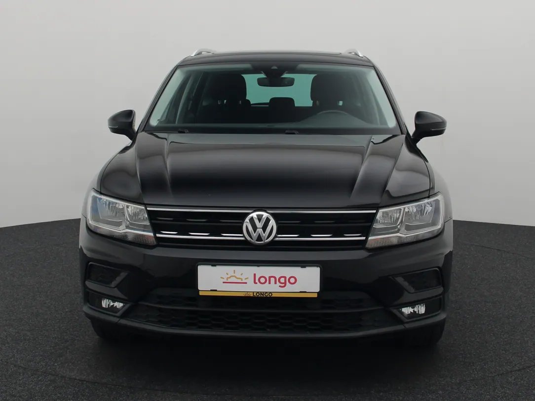Volkswagen Tiguan — foto 4