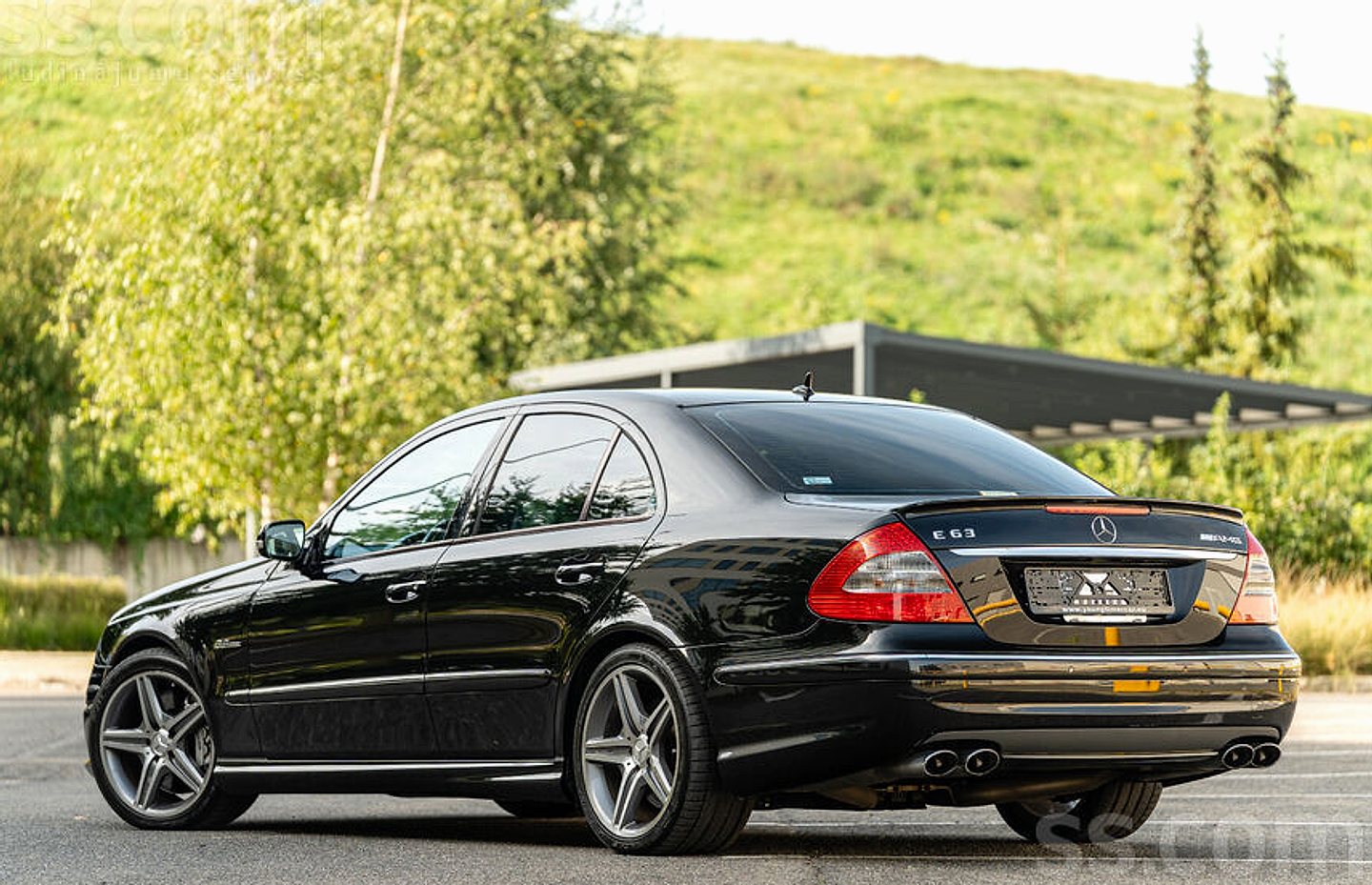 Mercedes-Benz E63 AMG — foto 3