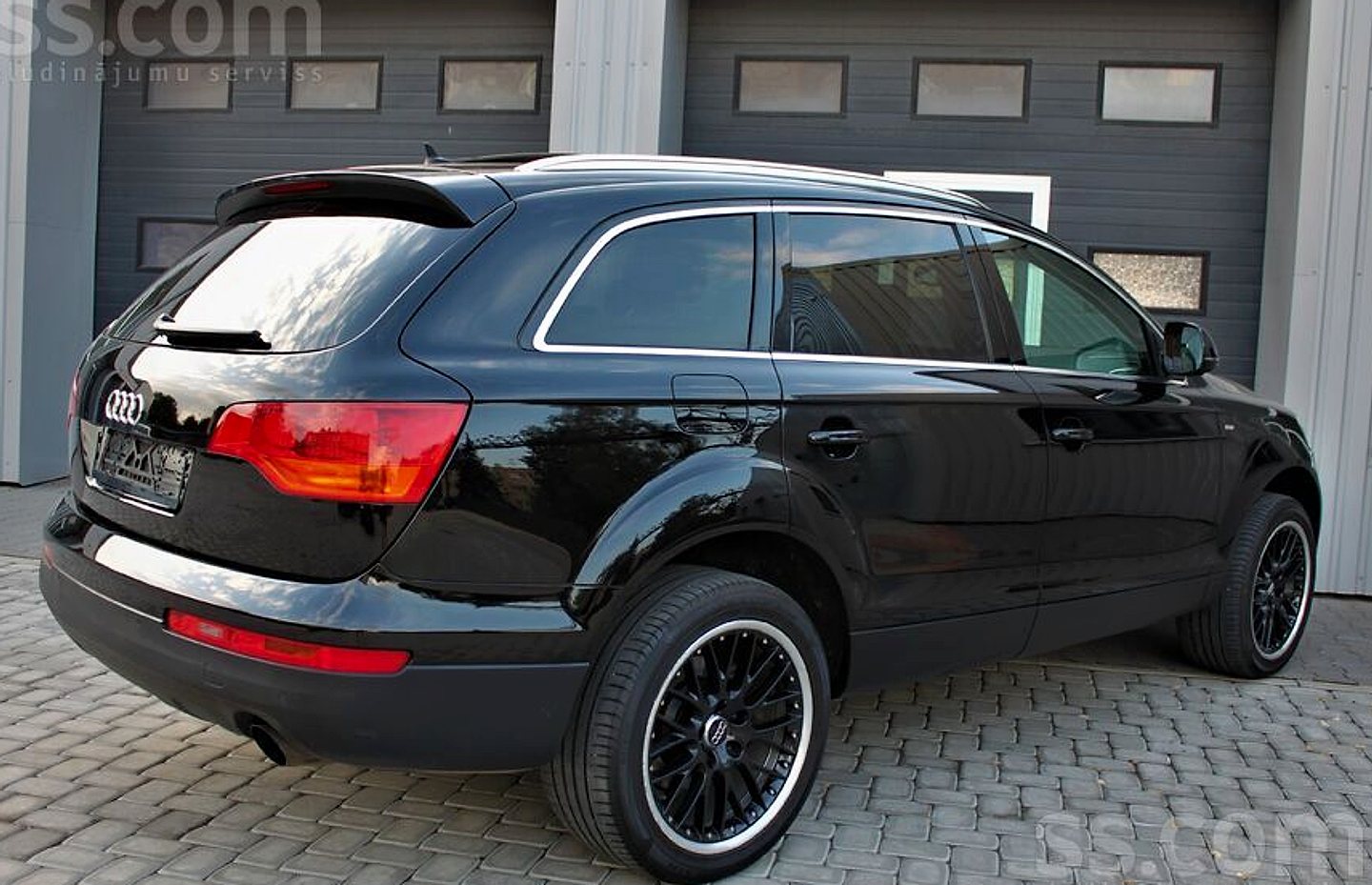 Audi Q7 — foto 6