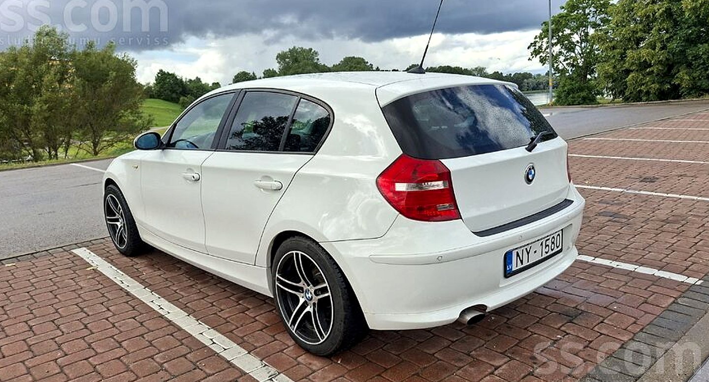 BMW 118 — foto 3