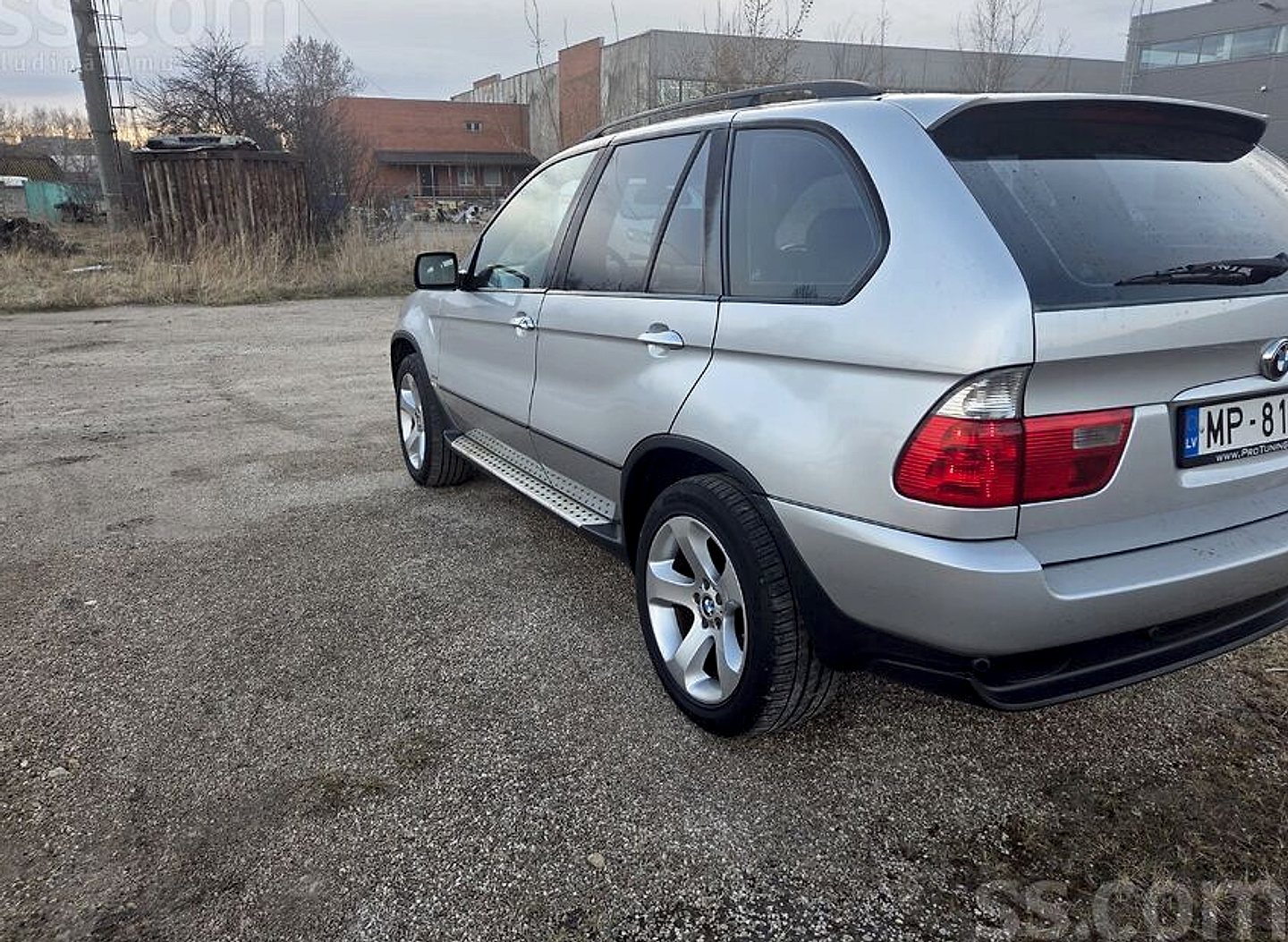 BMW X5 — foto 2