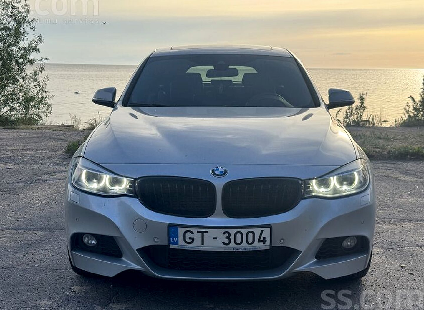 BMW 320 — foto 3