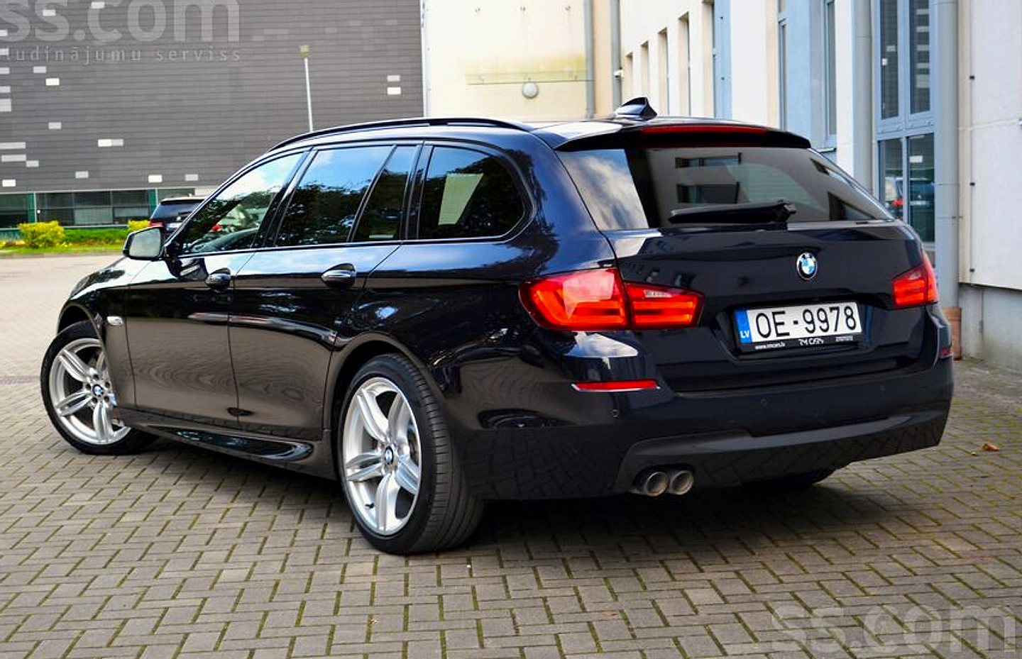 BMW 520 — foto 4