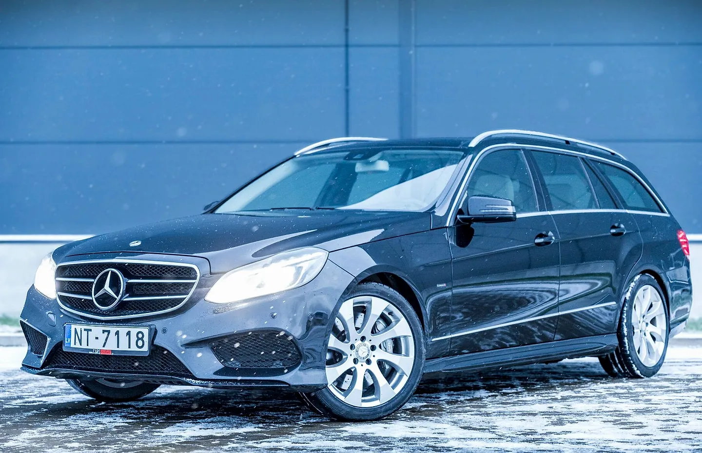 Mercedes-Benz Benz E 350, 2009. gads