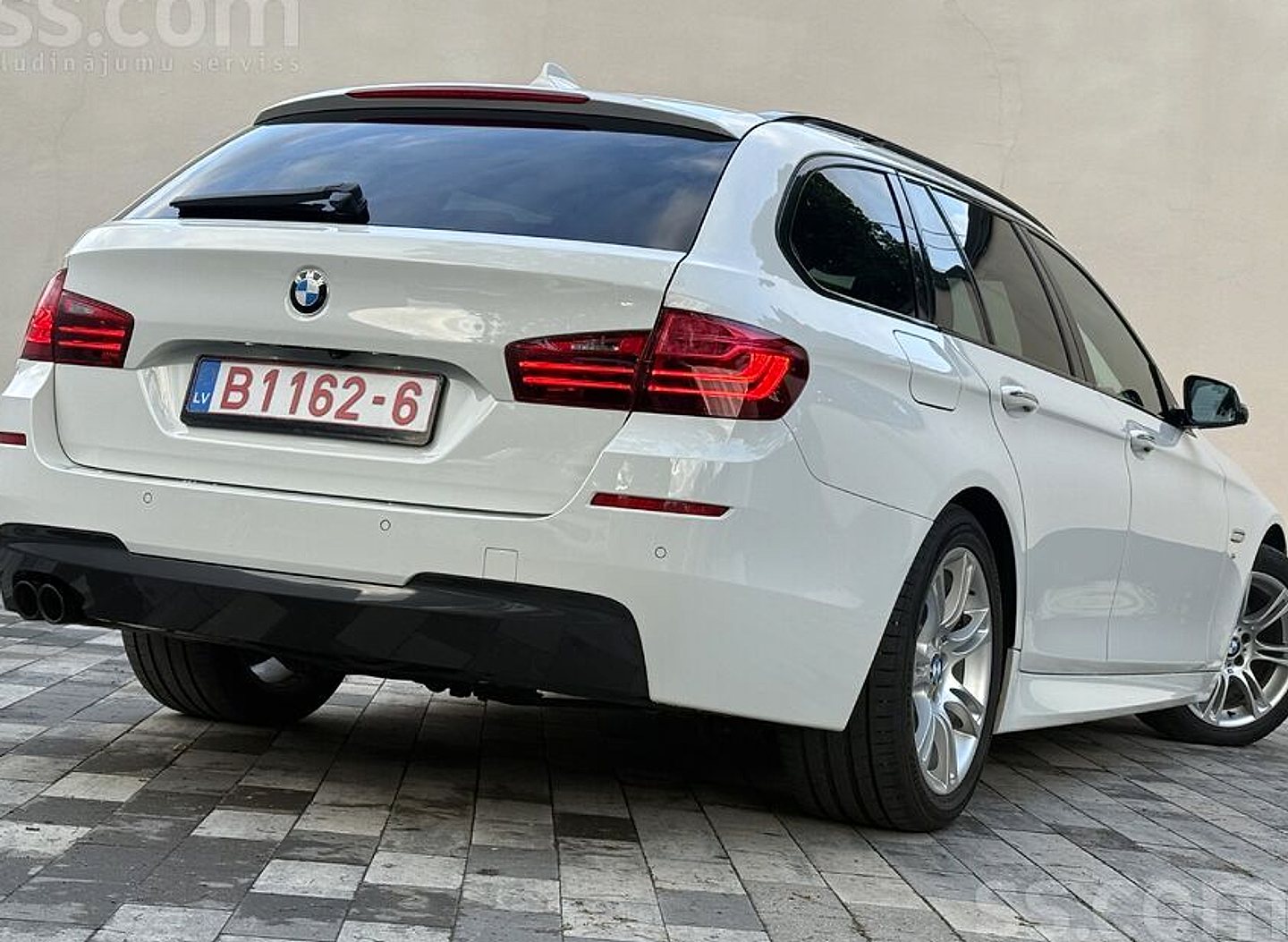 BMW 520 — foto 3