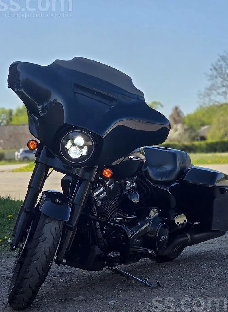 Harley-Davidson Flhxs, 2020. gads