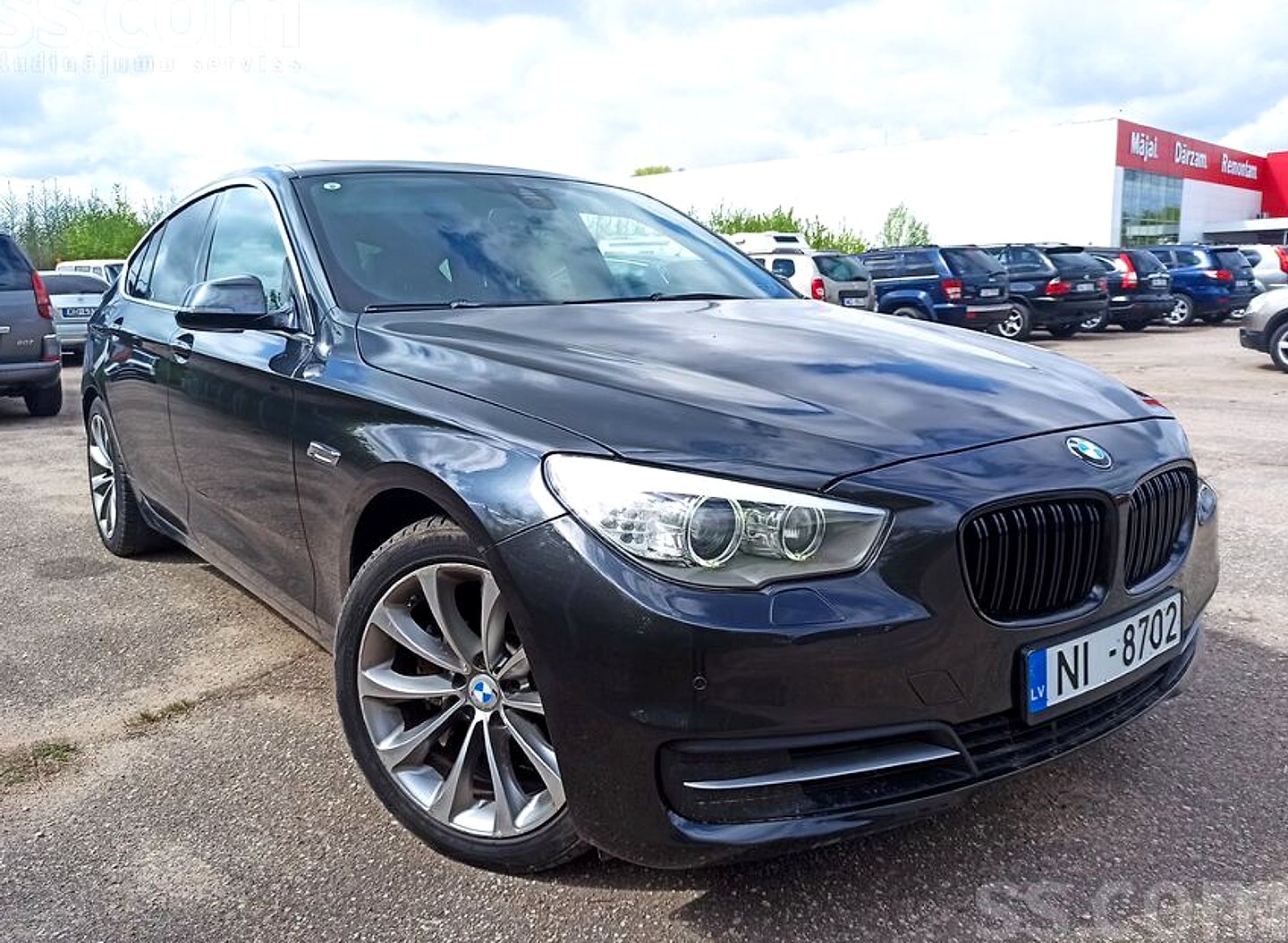 BMW 530 — foto 2