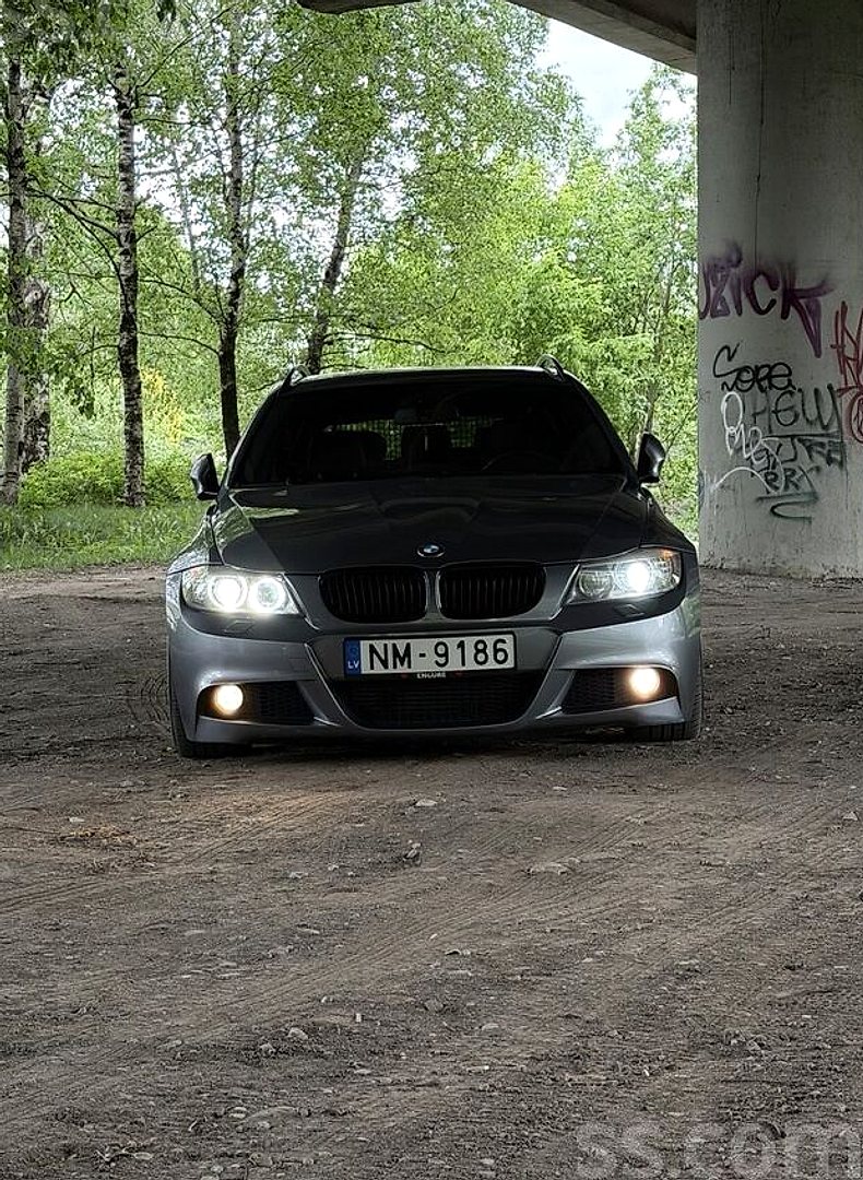 BMW 320 — foto 3