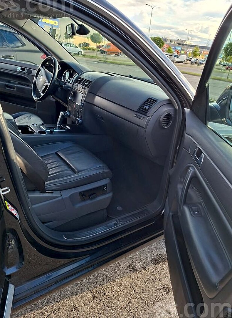 Volkswagen Touareg — foto 5