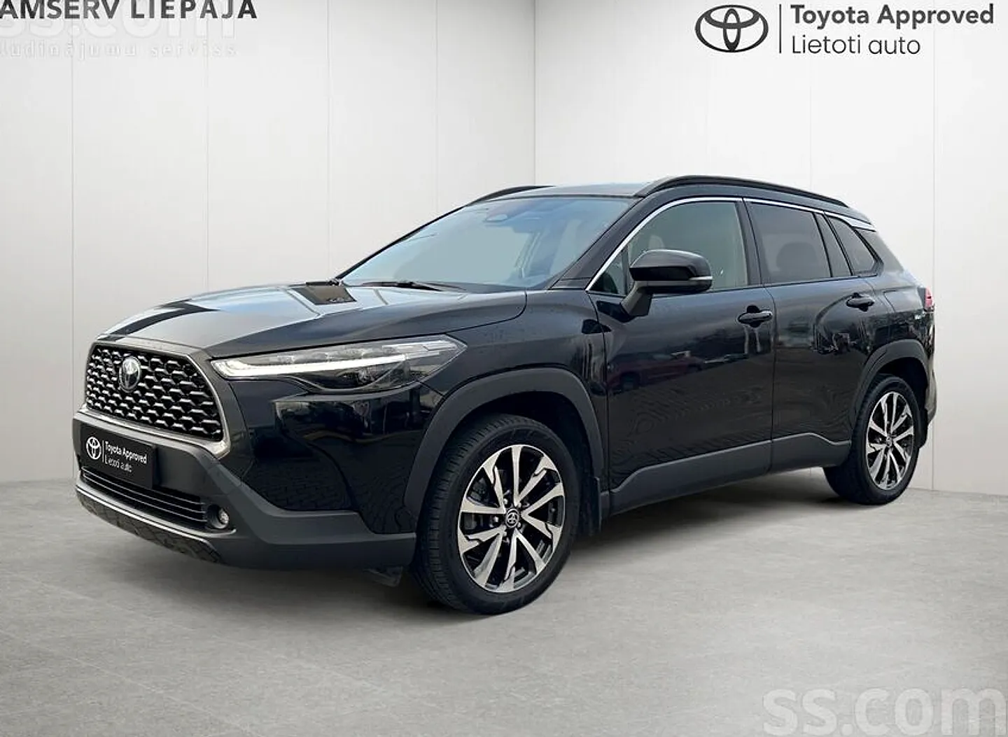 Toyota Corolla Cross, 2024. gads