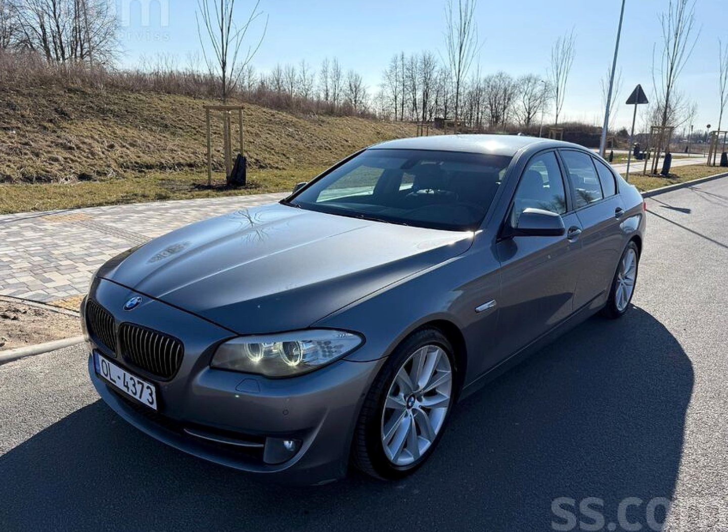 BMW 530 — foto 6