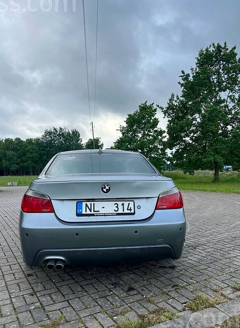 BMW 530 — foto 4