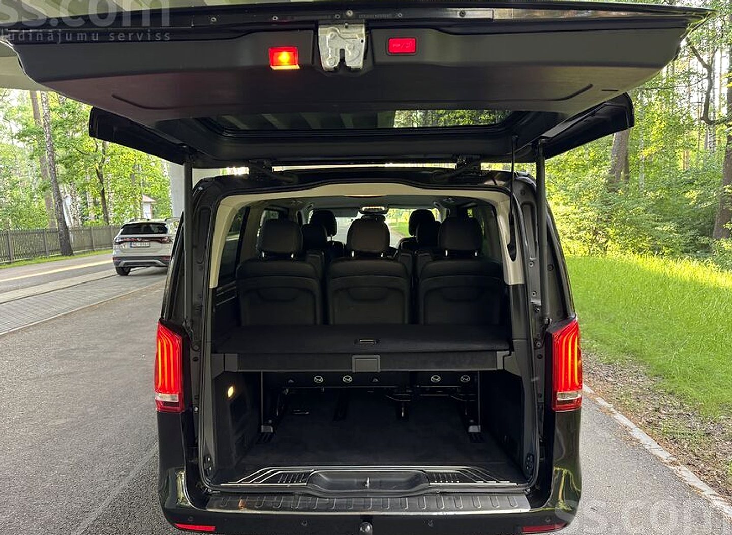 Mercedes-Benz V250 — foto 4