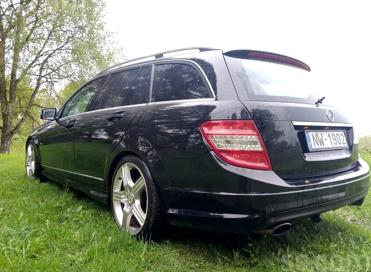 Mercedes-Benz C350 — foto 4