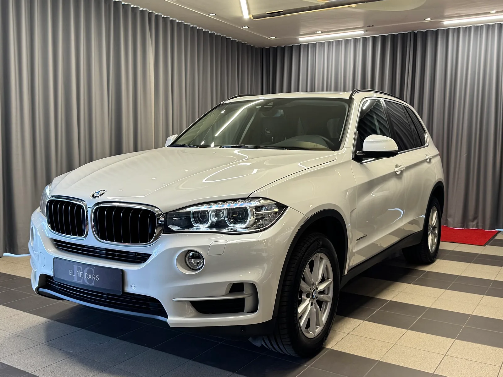 BMW X5, 2016. gads