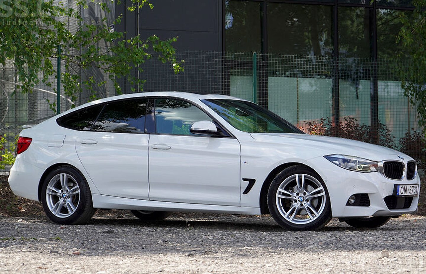 BMW 320 — foto 6