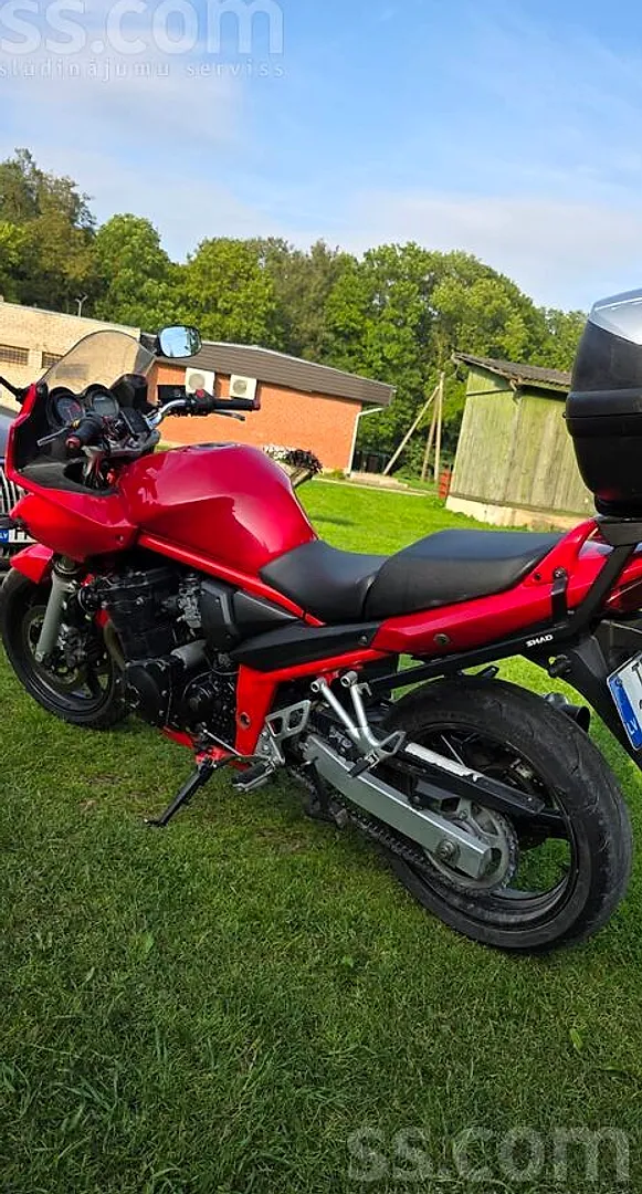 Suzuki Gsf 650