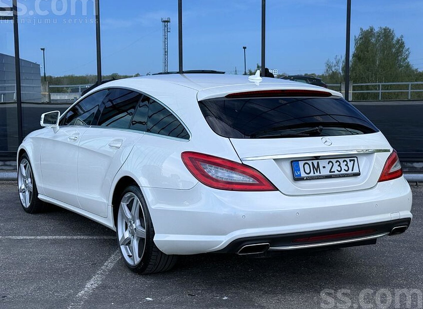 Mercedes-Benz CLS350 — foto 3