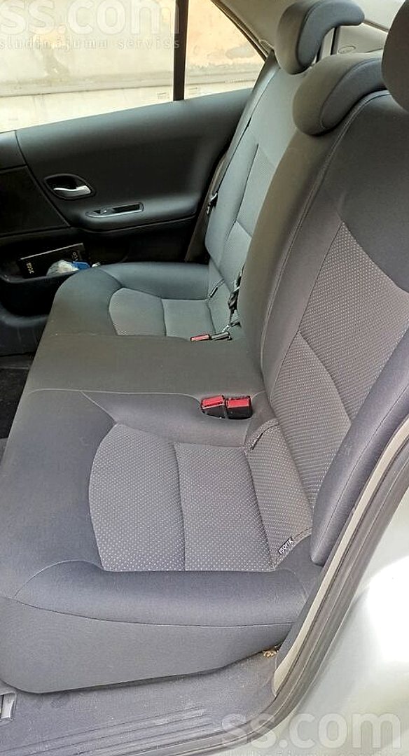 Renault Laguna — foto 3