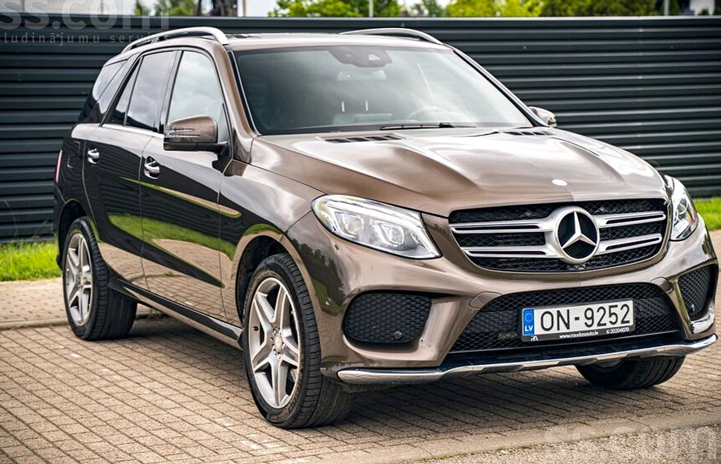 Mercedes-Benz GLE 350 — foto 3