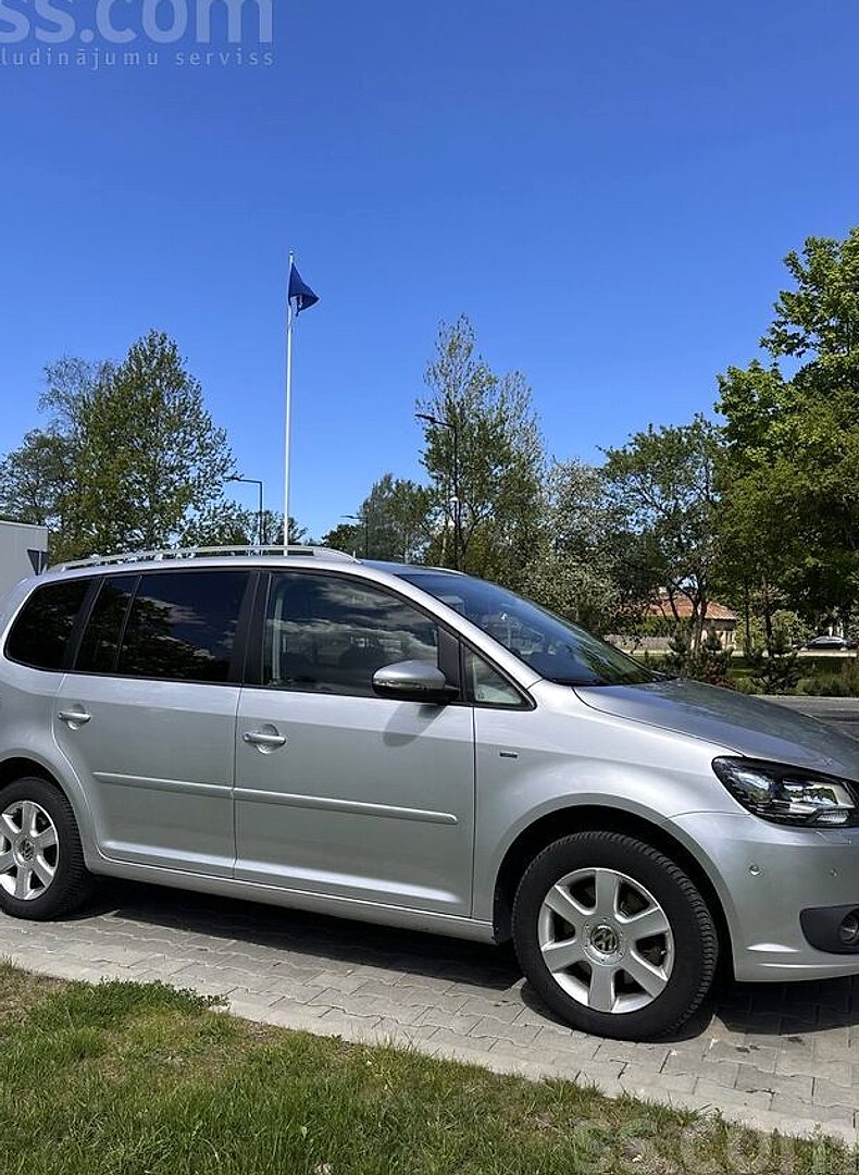 Volkswagen Touran — foto 3