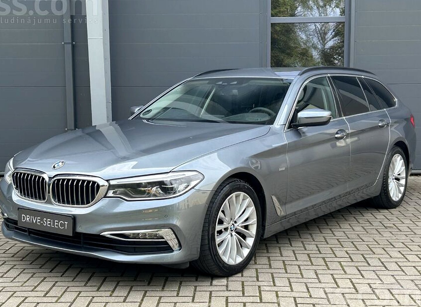 BMW 530 — foto 6