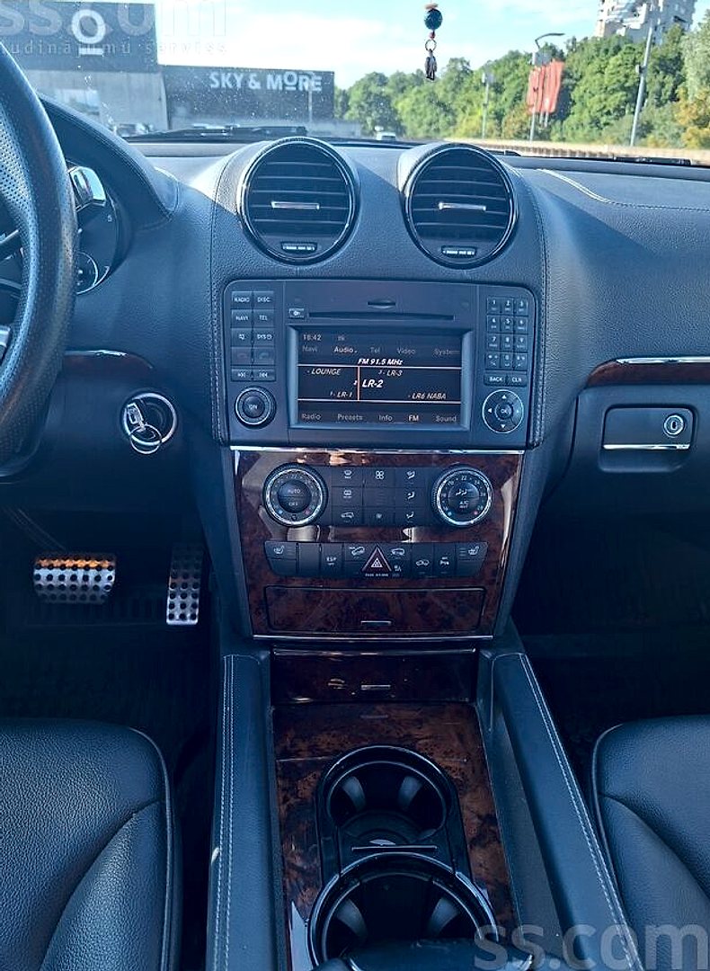 Mercedes-Benz GL450 — foto 4