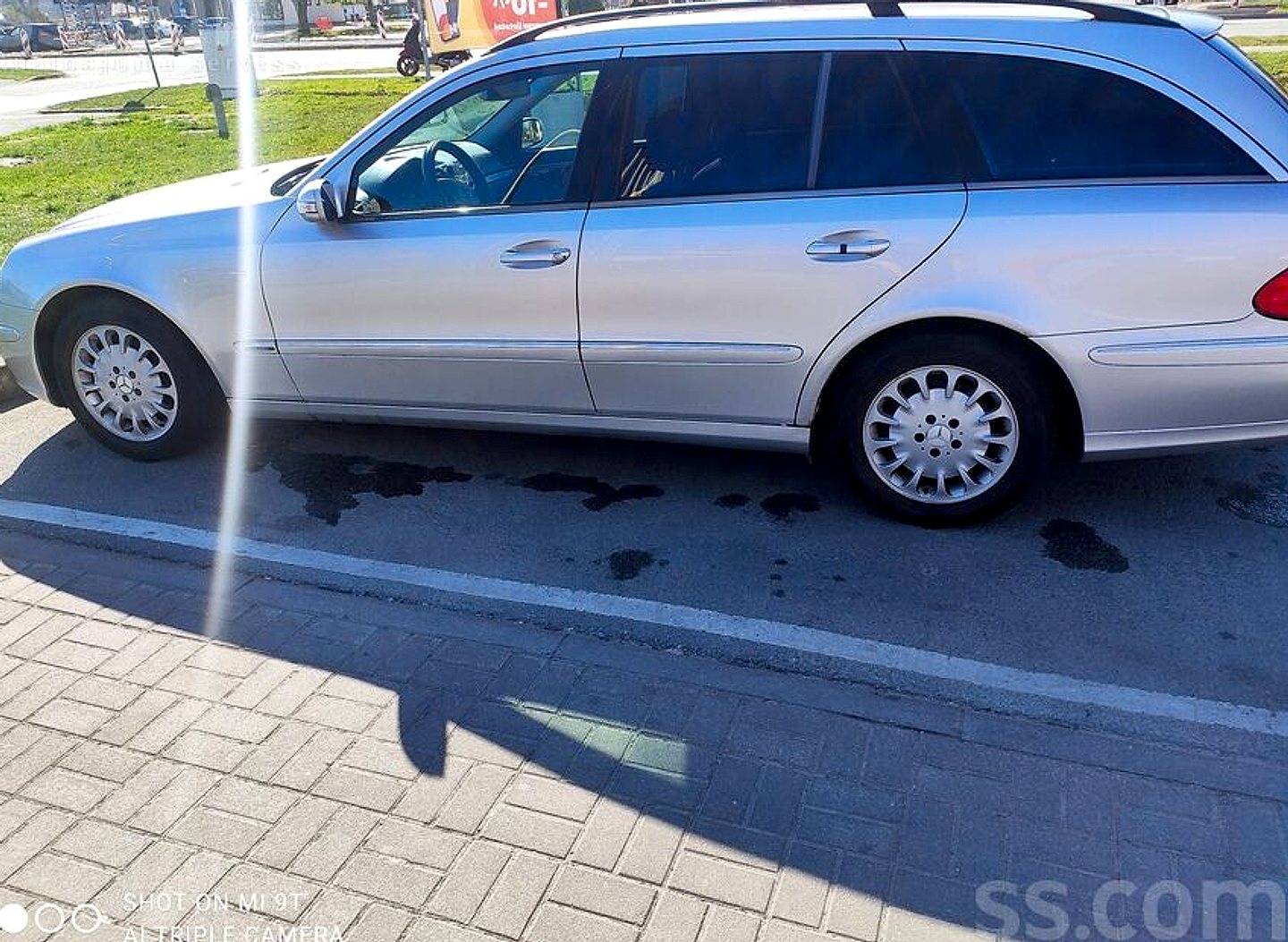 Mercedes-Benz E270 — foto 2