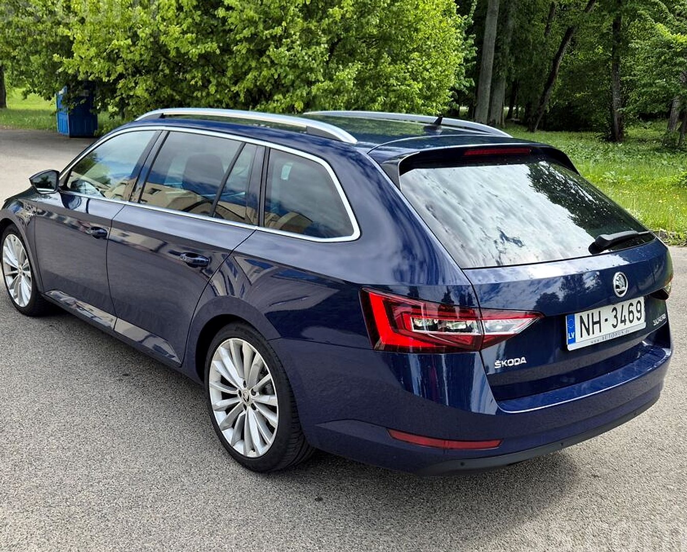Škoda Superb — foto 5