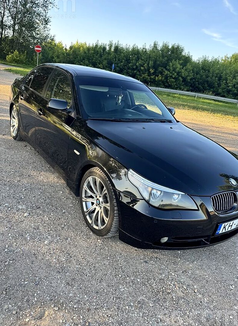 BMW 525 — foto 2