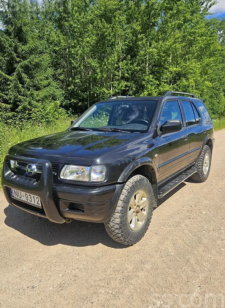 Opel Frontera, 2002. gads