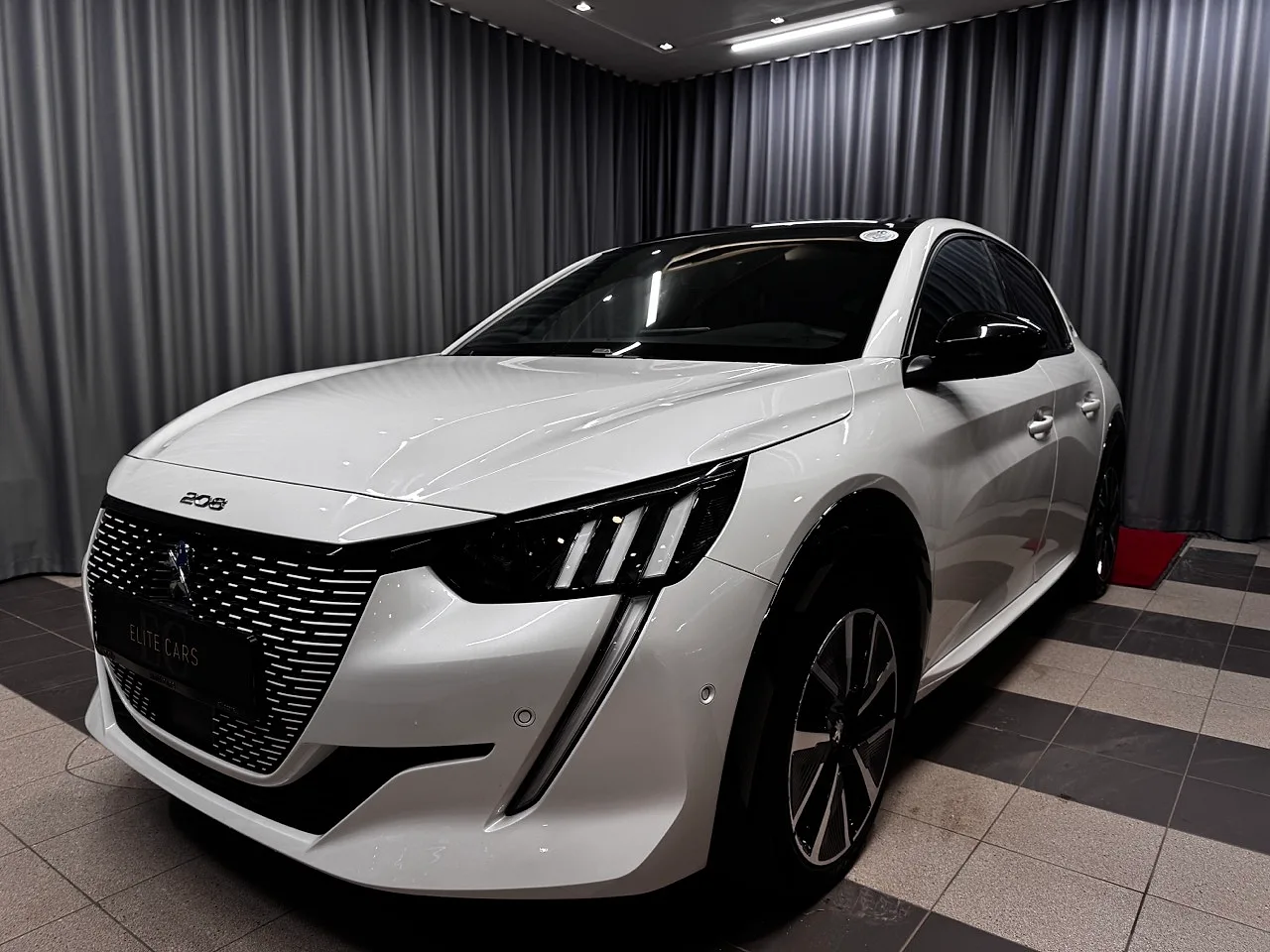 Peugeot 208 GT, 2020. gads
