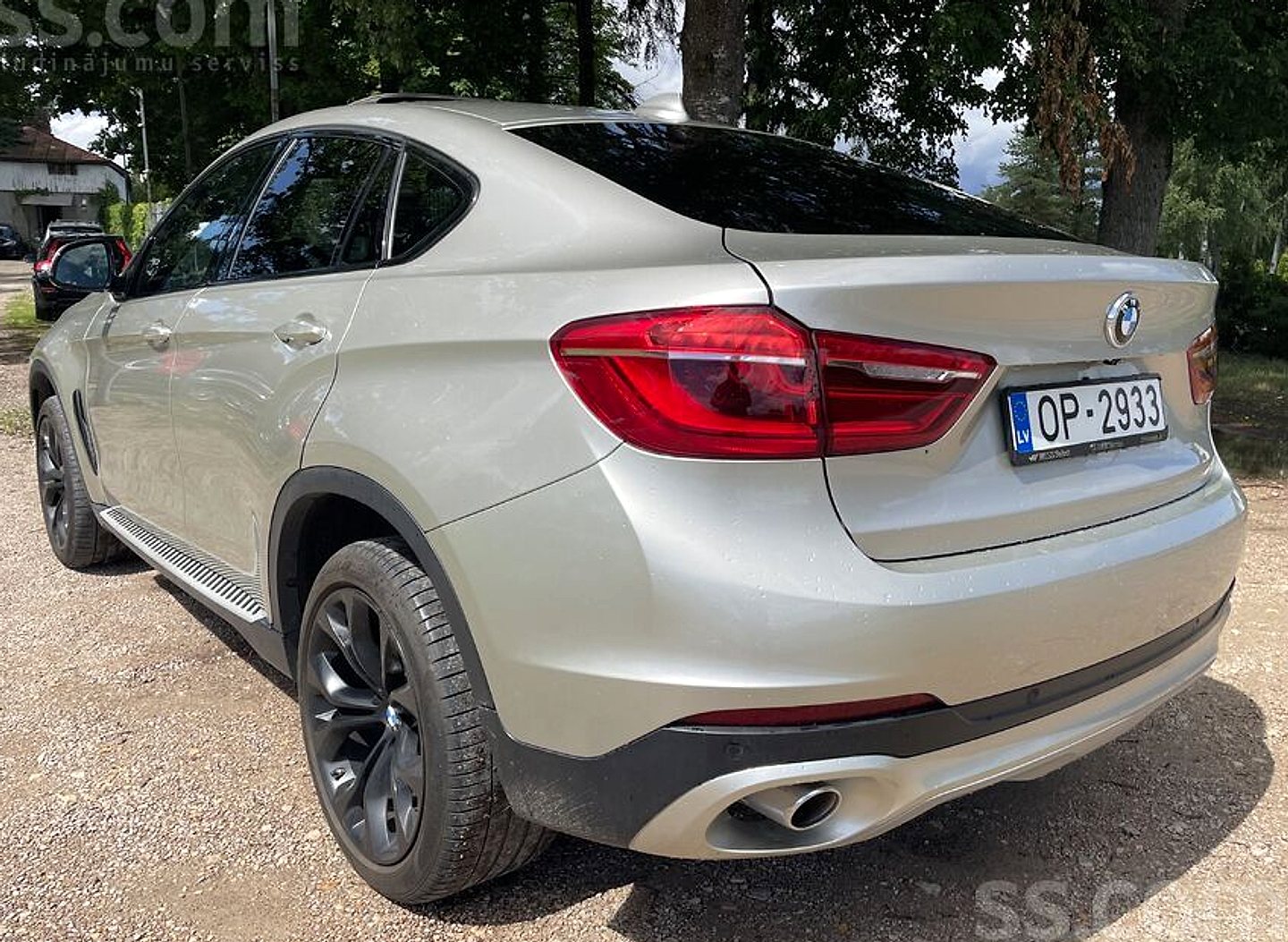 BMW X6 — foto 3