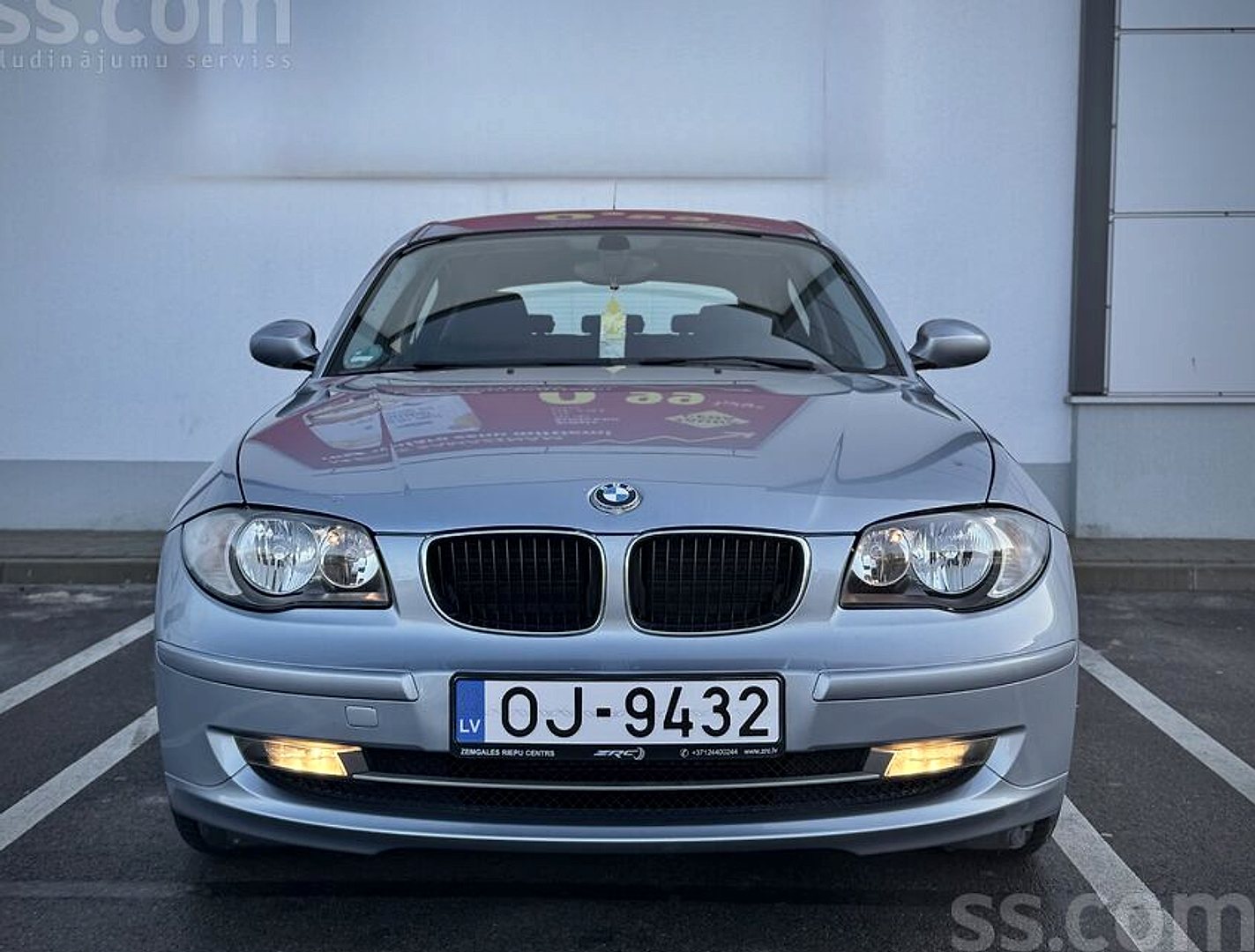 BMW 118 — foto 5