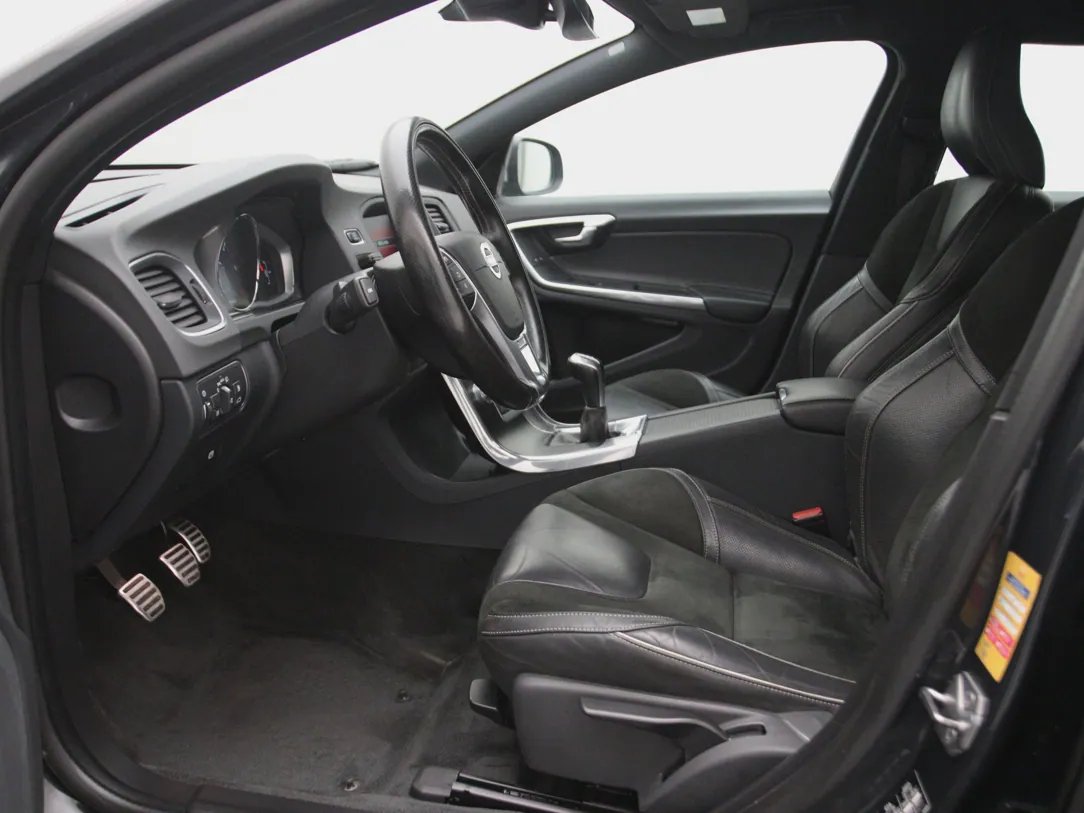 Volvo V60 — foto 5