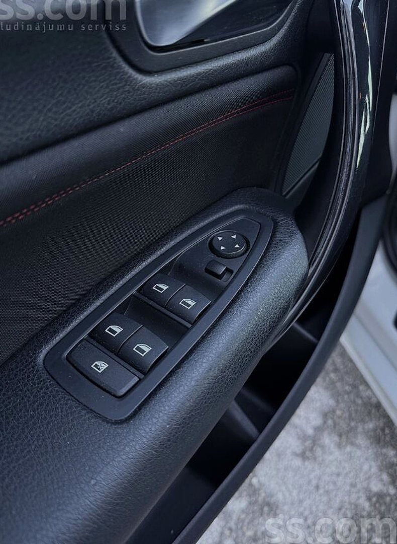 BMW 116 — foto 6