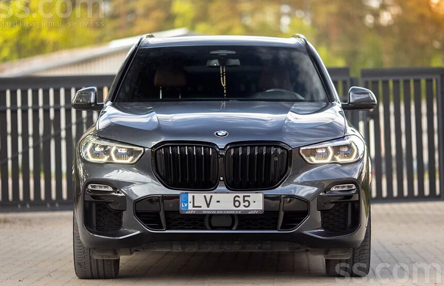 BMW X5 — foto 2