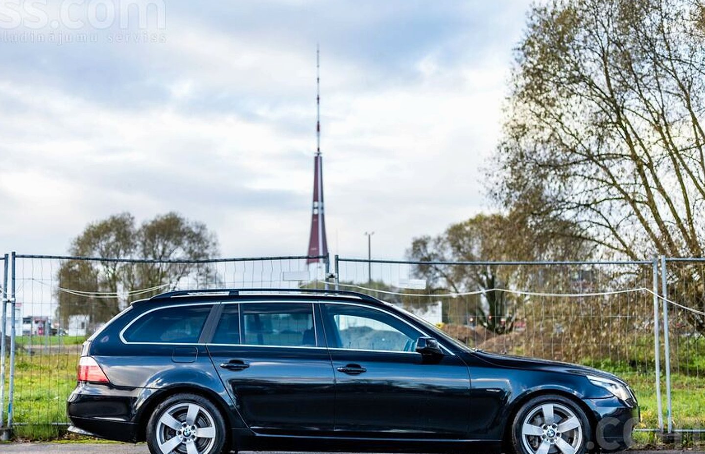BMW 520 — foto 5