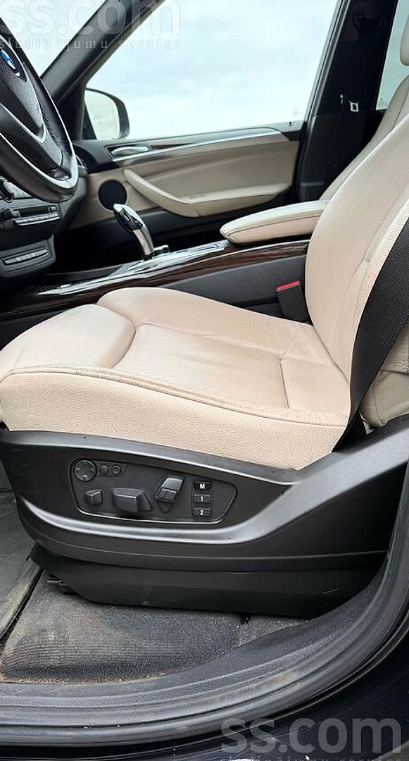 BMW X5 — foto 4