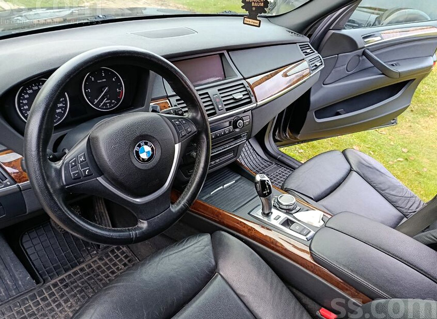 BMW X5 — foto 6