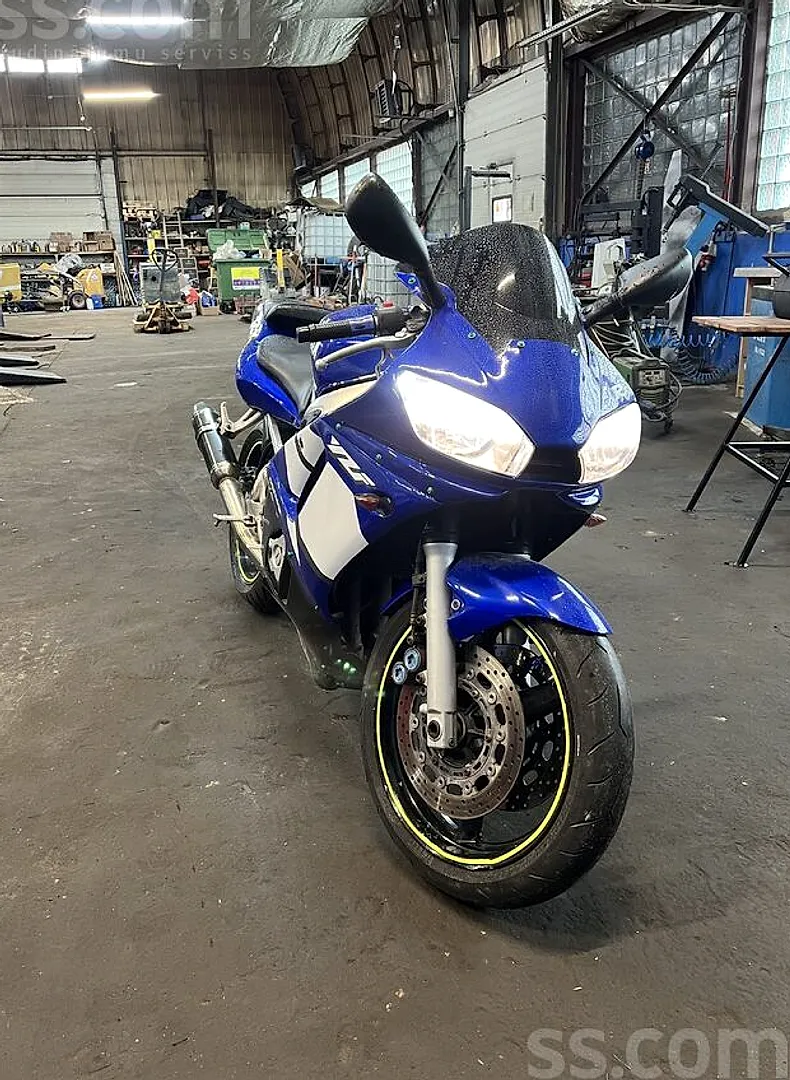 Yamaha R6, 2003. gads