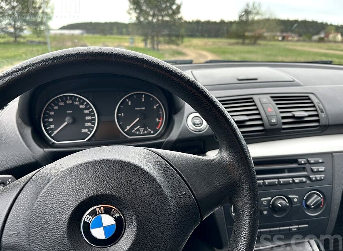 BMW 116 — foto 5
