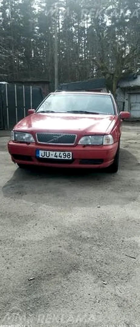 Volvo V70, 1998. gads