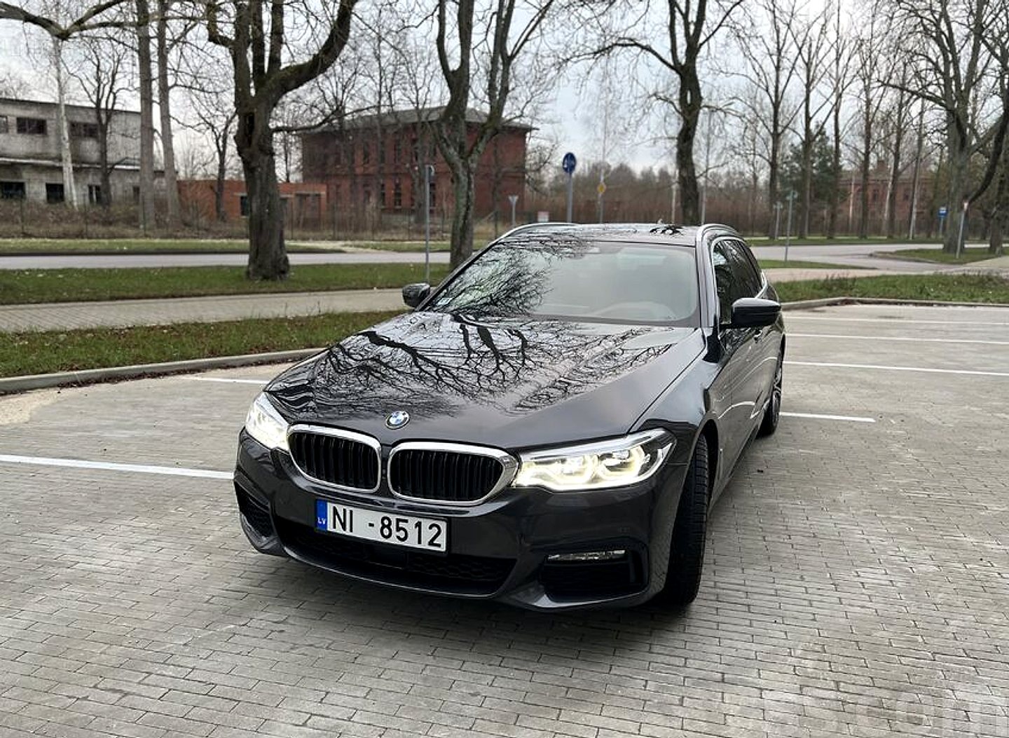 BMW 520 — foto 3