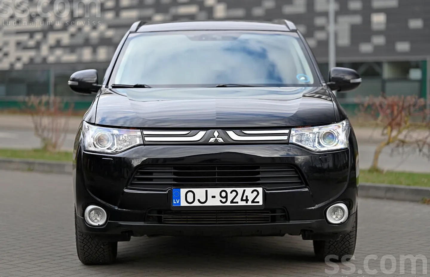 Mitsubishi Outlander, 2012. gads