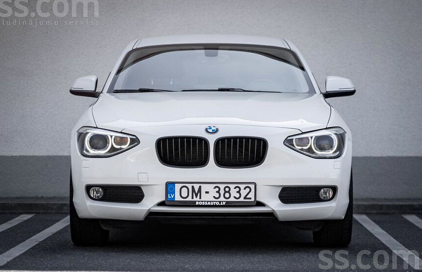 BMW 118 — foto 2