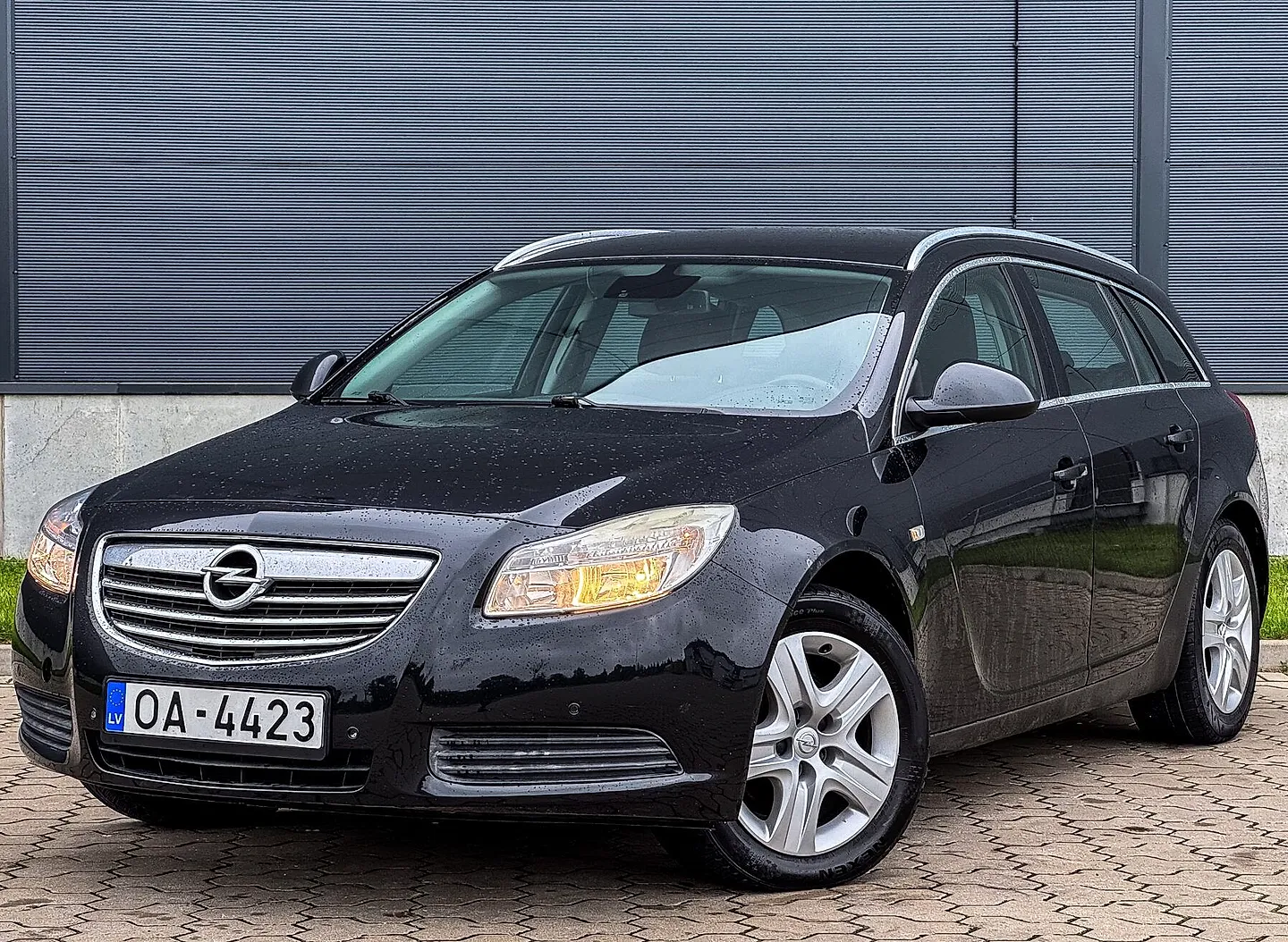 Opel Insignia, 2009. gads