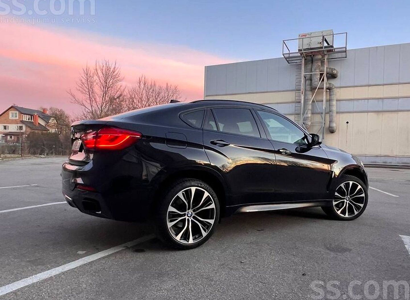 BMW X6 — foto 2